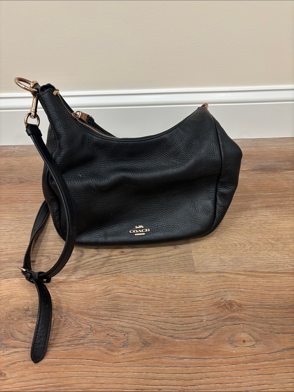 Coach Black Pebbled Leather Shoulder Bag with Gold Hardware - Picture 1 of 3